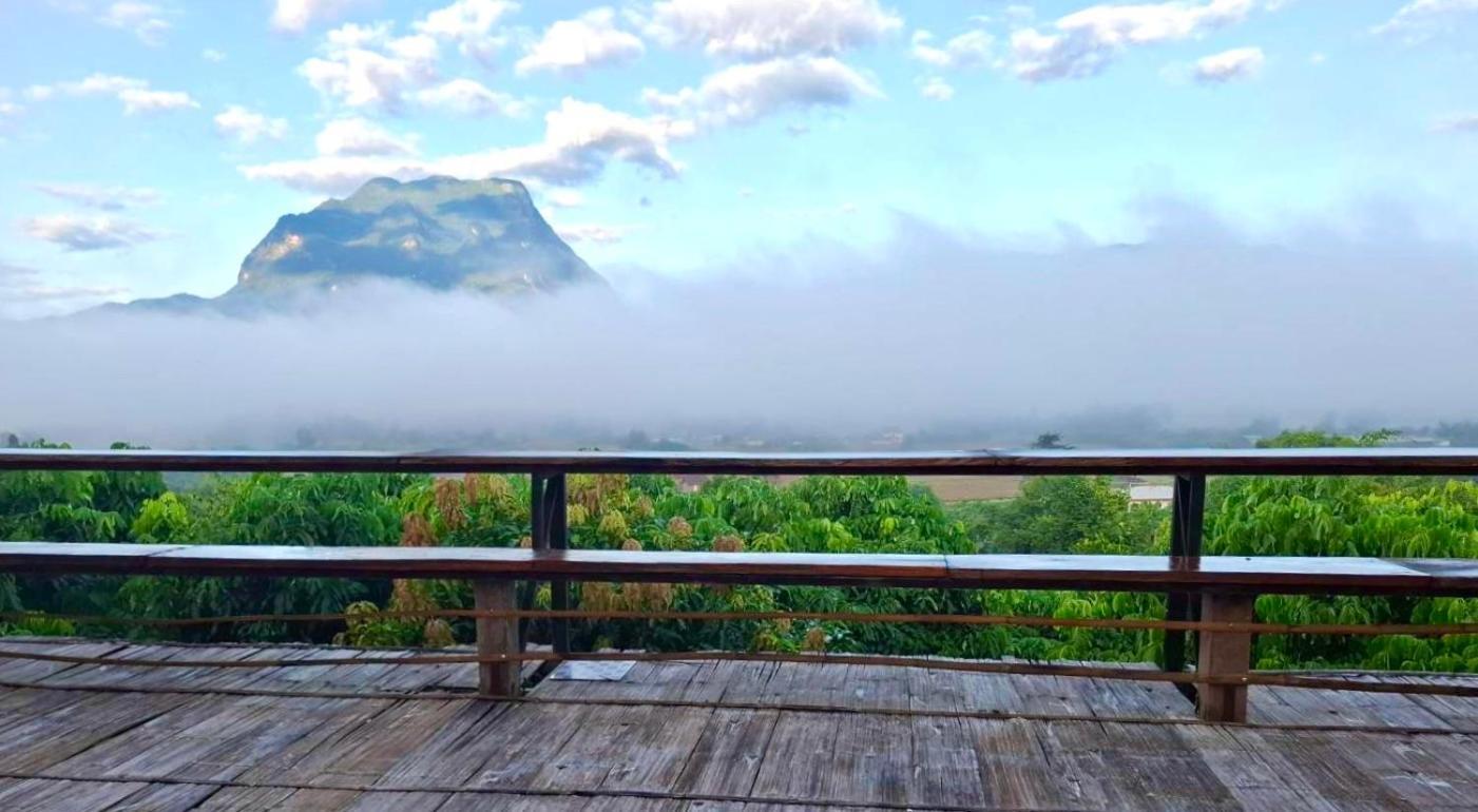 Doicherngngam Home Stay Chiang Dao Esterno foto