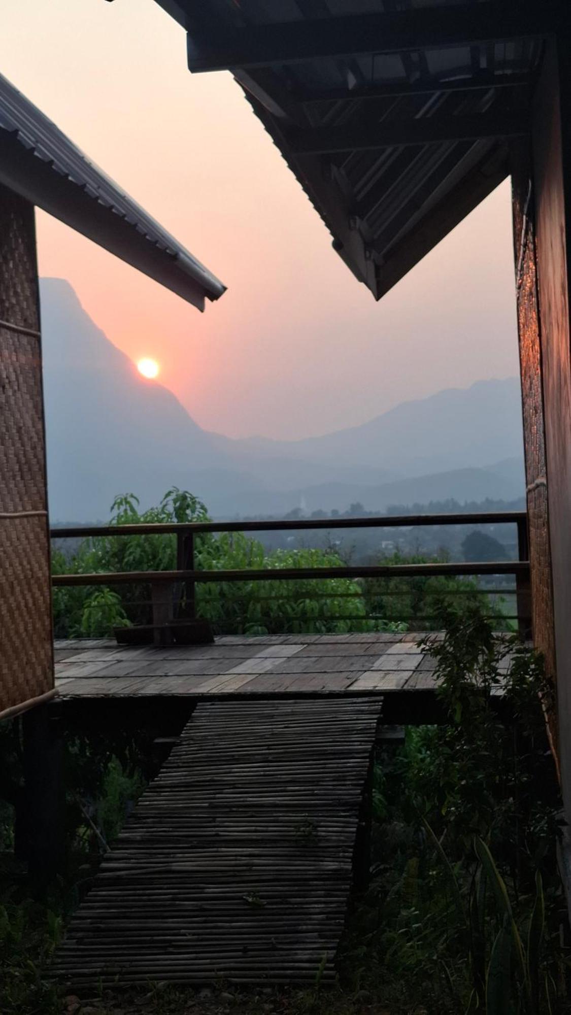 Doicherngngam Home Stay Chiang Dao Esterno foto